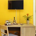 Pensjonat Porta Pia Comfy 4*