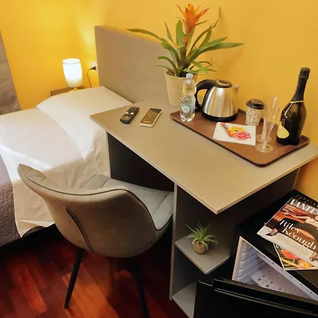 Affittacamere Lhg Comfy Roma