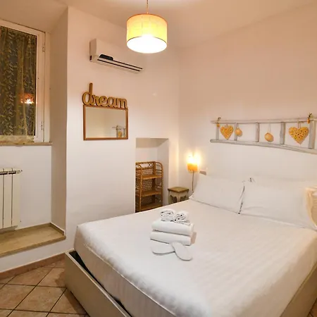 Porta Pia Comfy 4* רומא