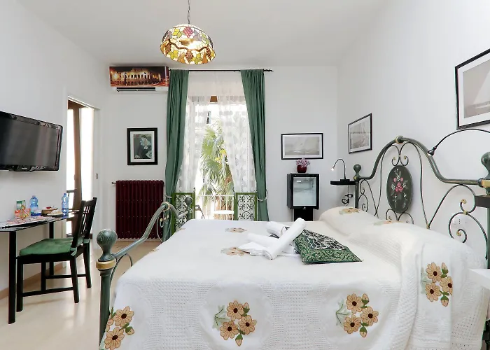 Porta Pia Comfy 4* Рим