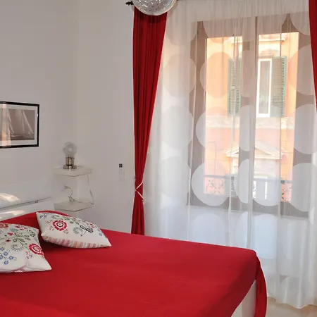 New Moon 4* Roma
