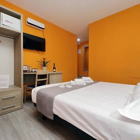 Pensjonat Lhg Comfy 2*
