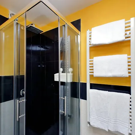 Lhg Comfy Гостевой дом 2*